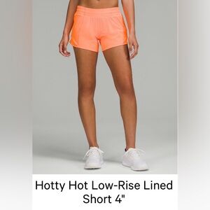 lululemon hotty hot LR shorts 4 inch inseam size 6